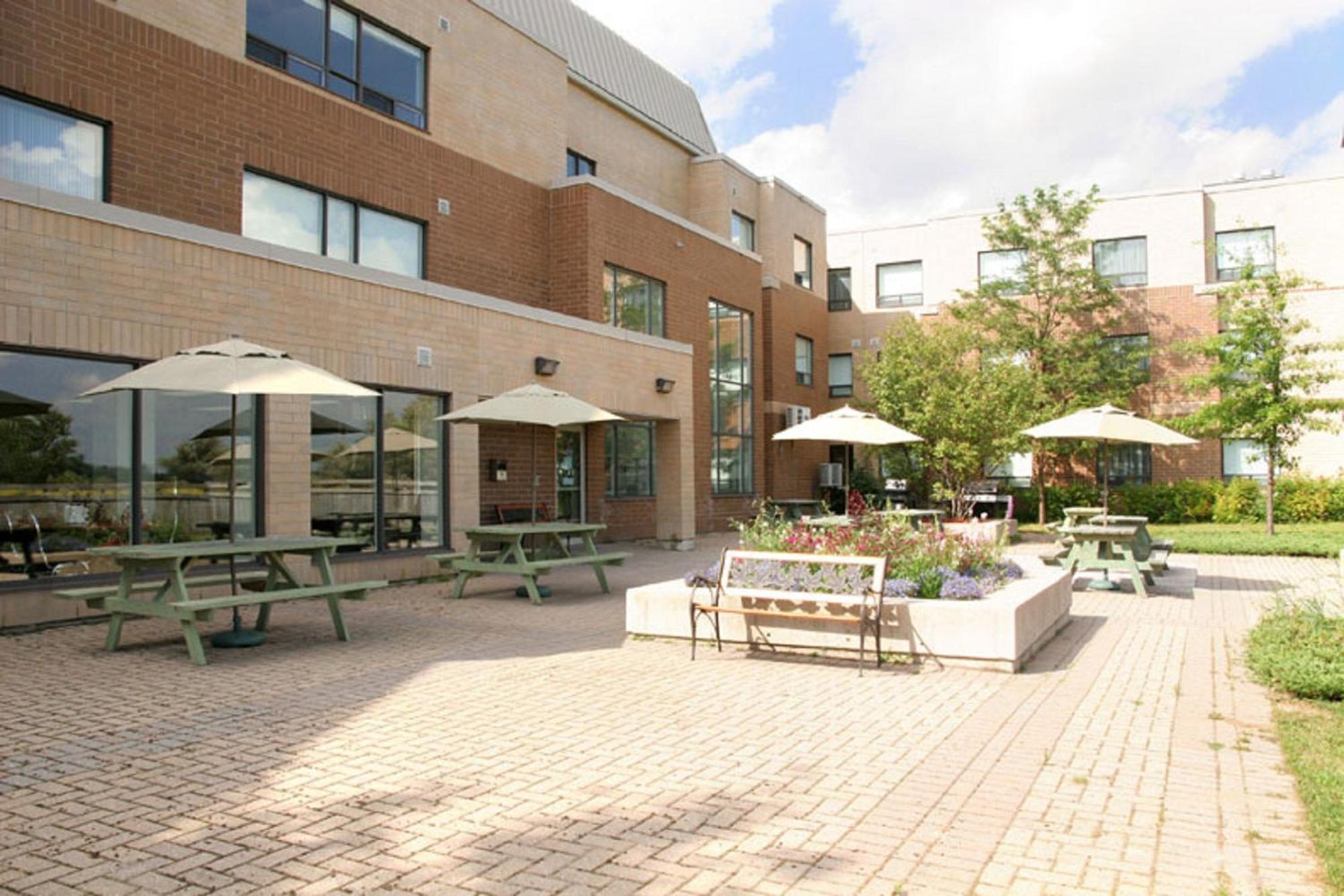 Residence & Conference Centre - Кинг Сити Экстерьер фото